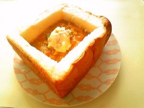 【お子様ランチ風】パンのお皿でカレーセット♪